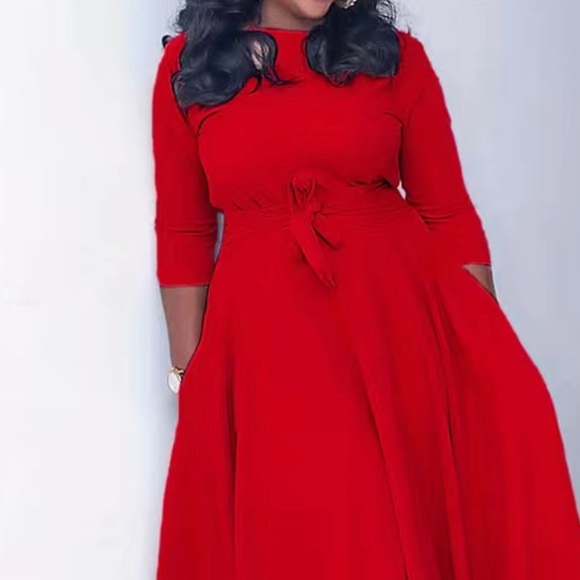 Plus Size Elegant Solid Half Sleeve Round Neck Slight Stretch Dress With Belt - Picture 3 of 5